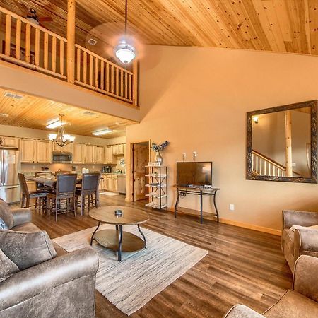 Oma13A14 Gruene Bungalow At Old Mills Resort New Braunfels Bagian luar foto